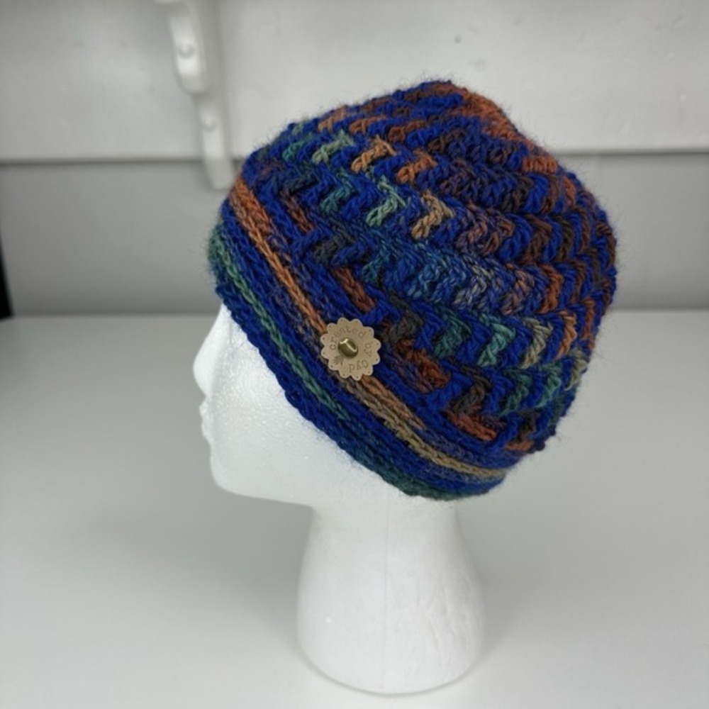 Created by Cyd Hand Crochet Wool Beanie Hat Blue Green Boho Winter Knit Cap‎ NEW